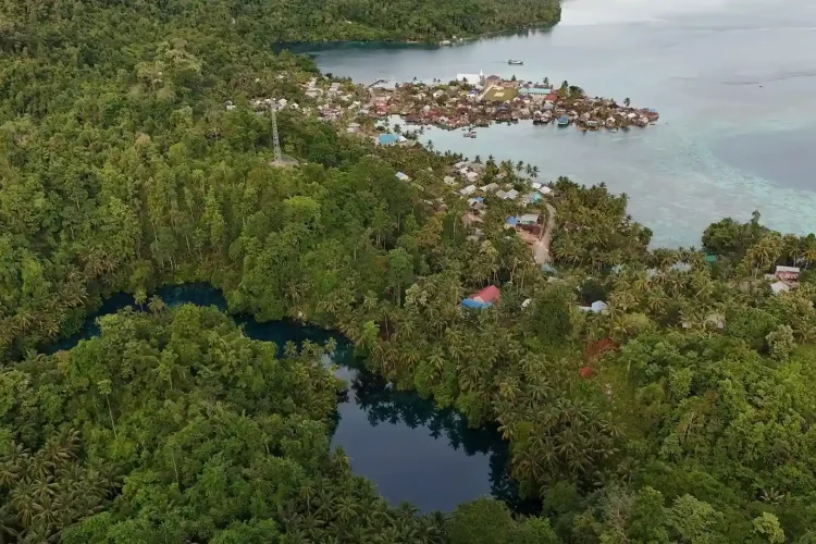 Banggai Tour Package | Luwuk Banggai Tour